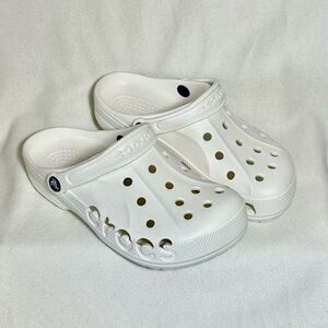 NEW Unisex White Baya Crocs 8